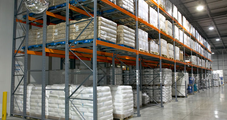 The Difference Between Pushback And Pallet Shuttle Applications